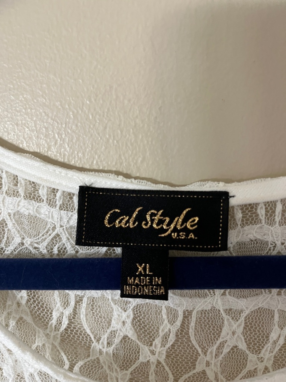 Cali Style White Lace Tunic Top - Picture 2 of 4